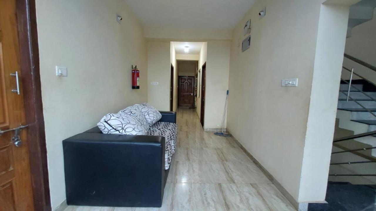 Madison Patia Bhubaneswar By Morservices Luaran gambar