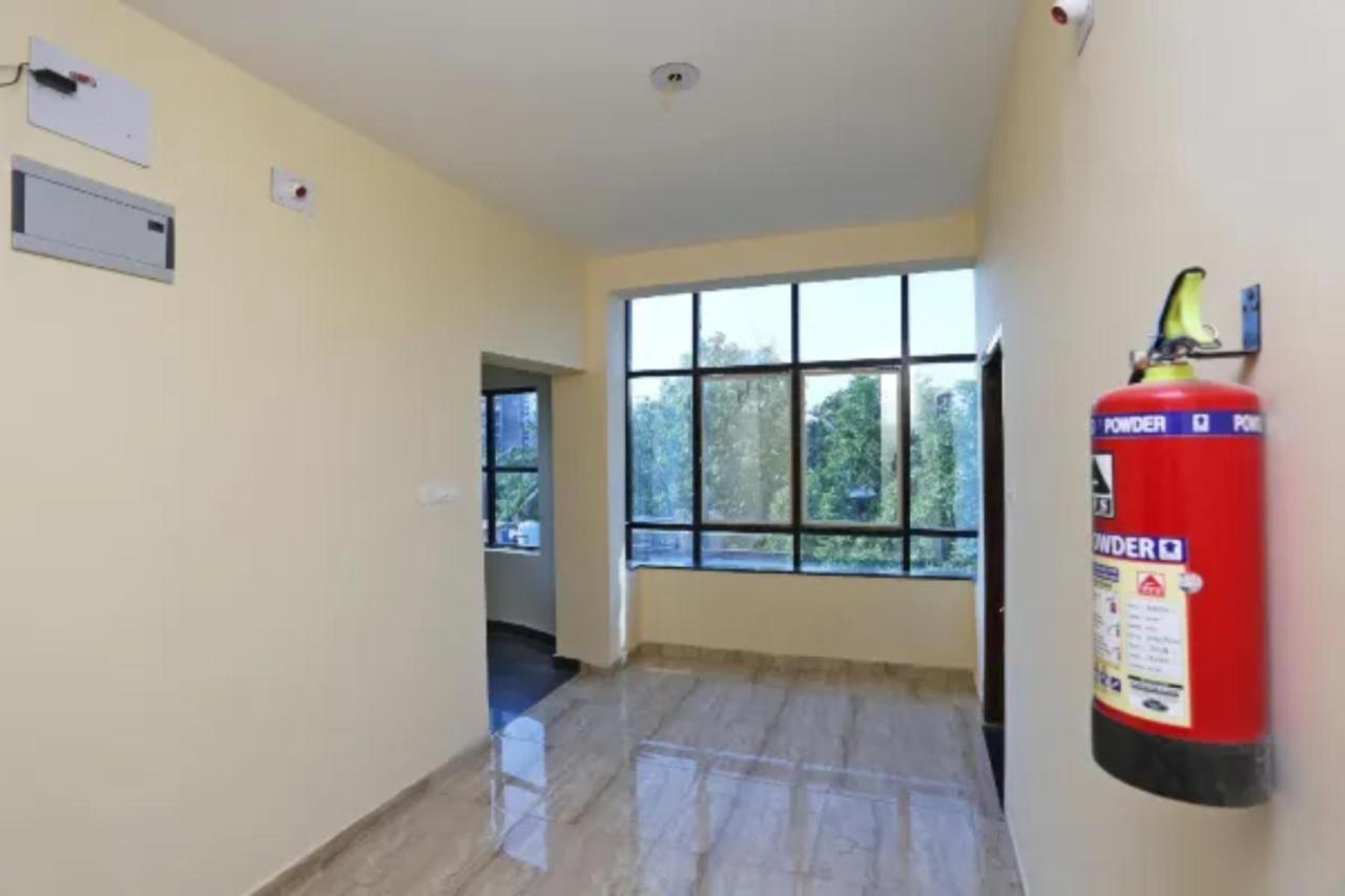 Madison Patia Bhubaneswar By Morservices Luaran gambar