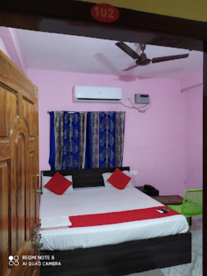 Madison Patia Bhubaneswar By Morservices Luaran gambar