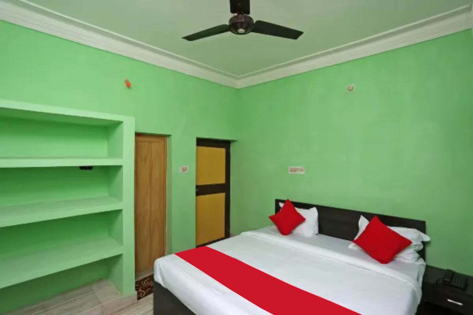 Madison Patia Bhubaneswar By Morservices Luaran gambar