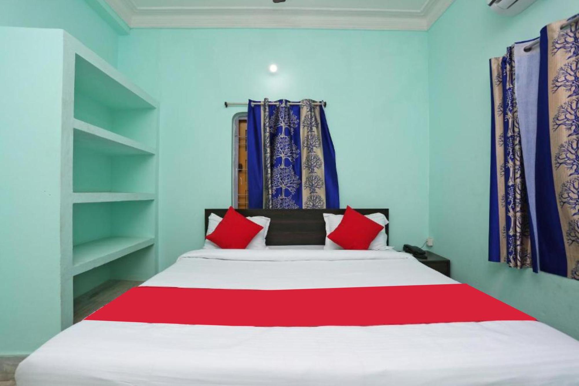 Madison Patia Bhubaneswar By Morservices Luaran gambar