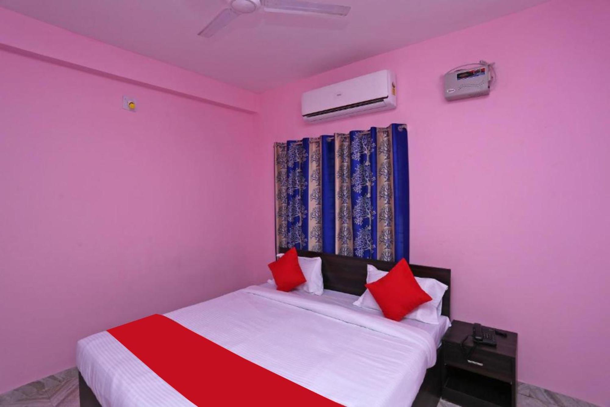 Madison Patia Bhubaneswar By Morservices Luaran gambar