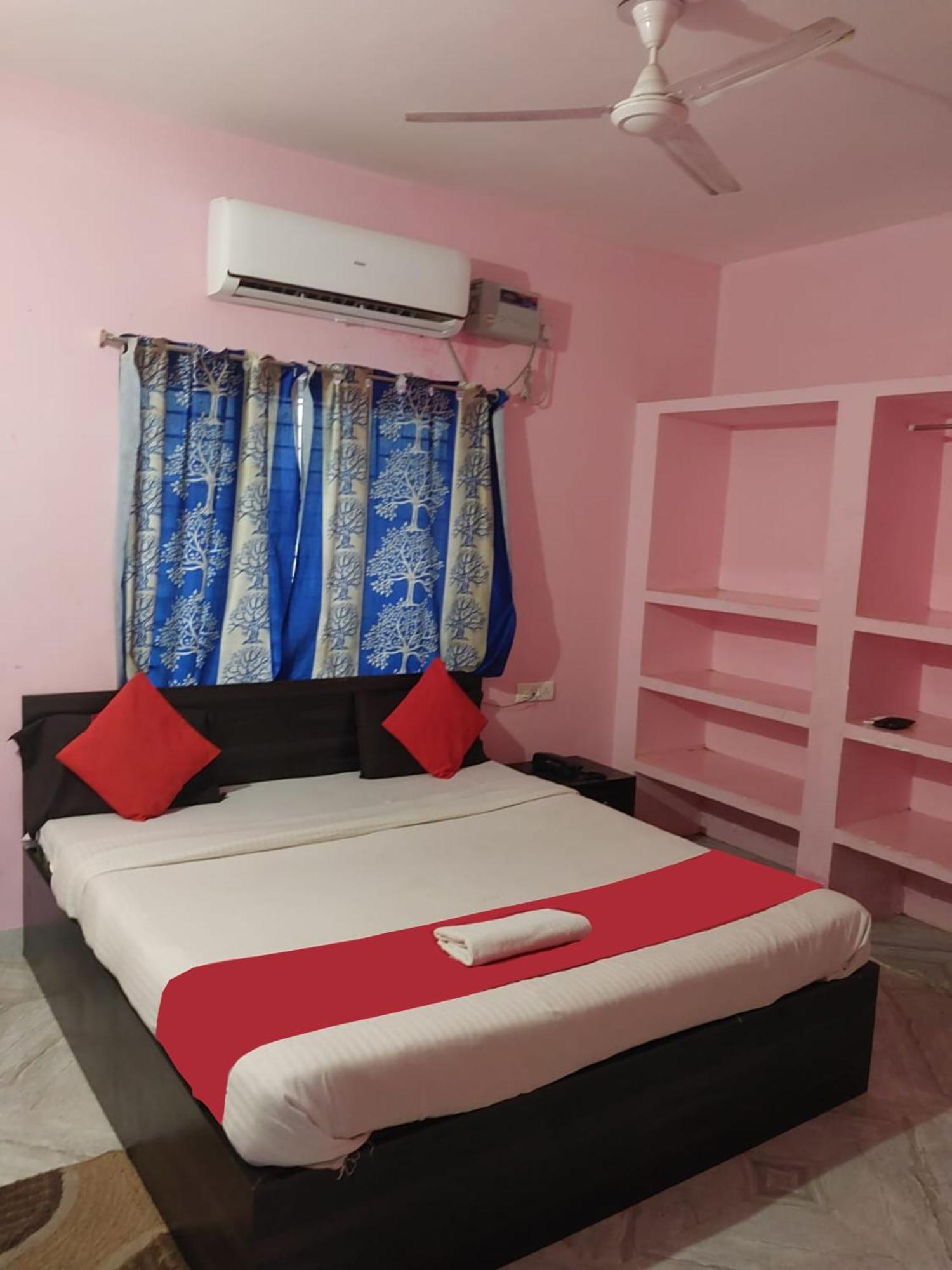 Madison Patia Bhubaneswar By Morservices Luaran gambar